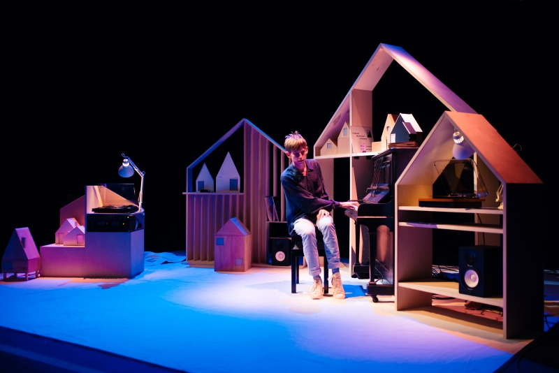 TEDx Corsham: Changing the Rules. (The Pound Arts Centre)